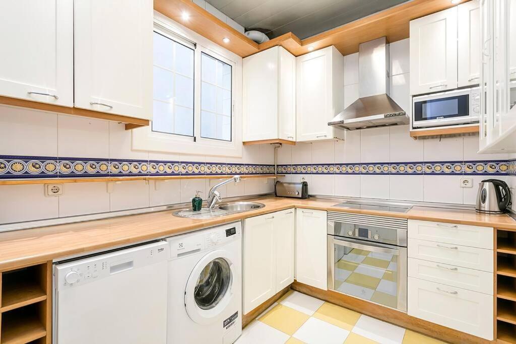 Canela Homes Barcelona Fira Экстерьер фото